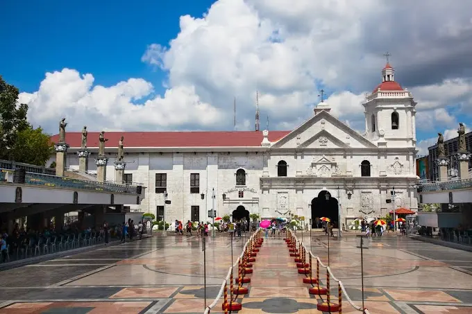 Basilica of Santo Niño in Cebu by RON The Go Tours and Services