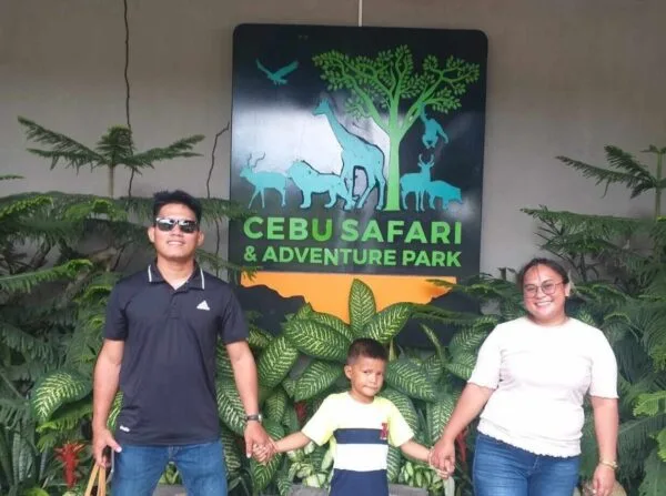 Family photo in Cebu Safari and Adventure Park by RON The Go Tours and Services